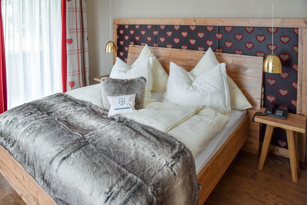 Landhotel Schnupp Neudrossenfeld Bagian luar foto