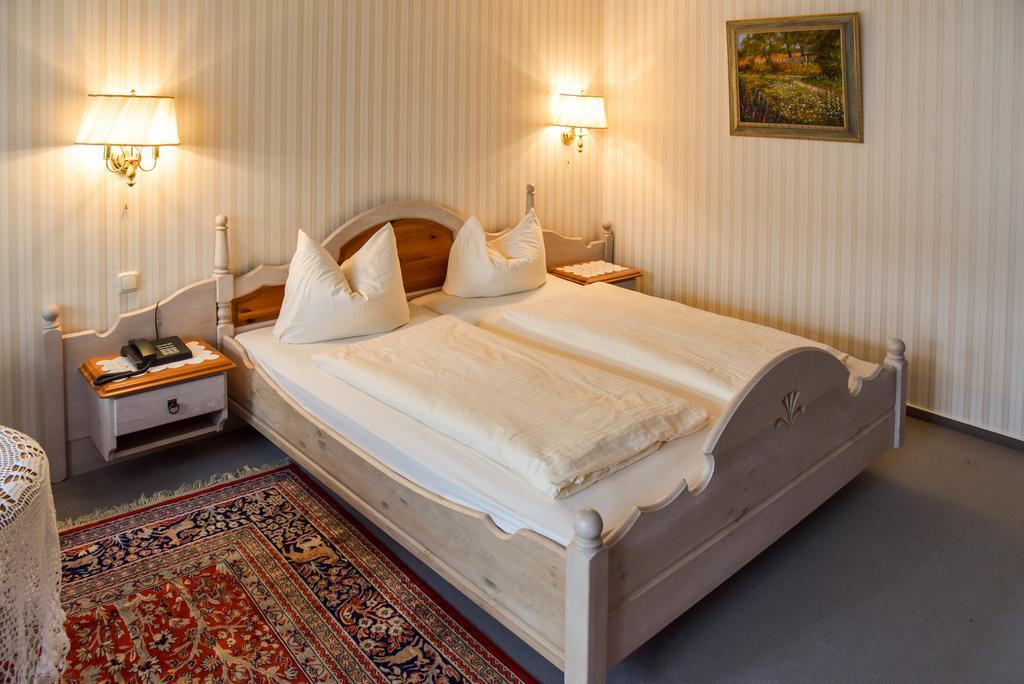 Landhotel Schnupp Neudrossenfeld Bagian luar foto