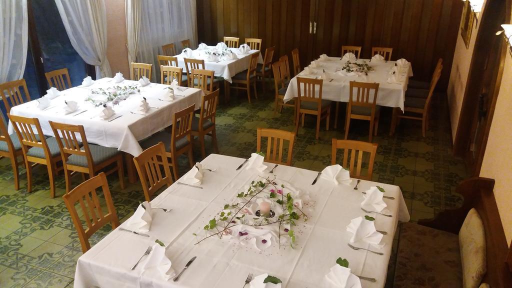 Landhotel Schnupp Neudrossenfeld Bagian luar foto