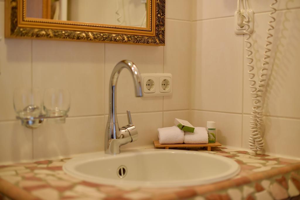 Landhotel Schnupp Neudrossenfeld Bagian luar foto